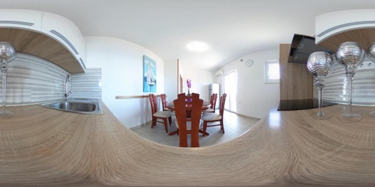 Apartmani Vesna Milisa 프리모스턴 외부 사진